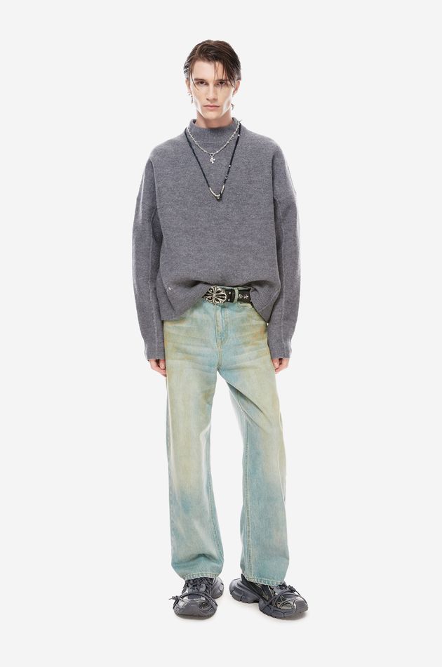 Джинсы прямого силуэта