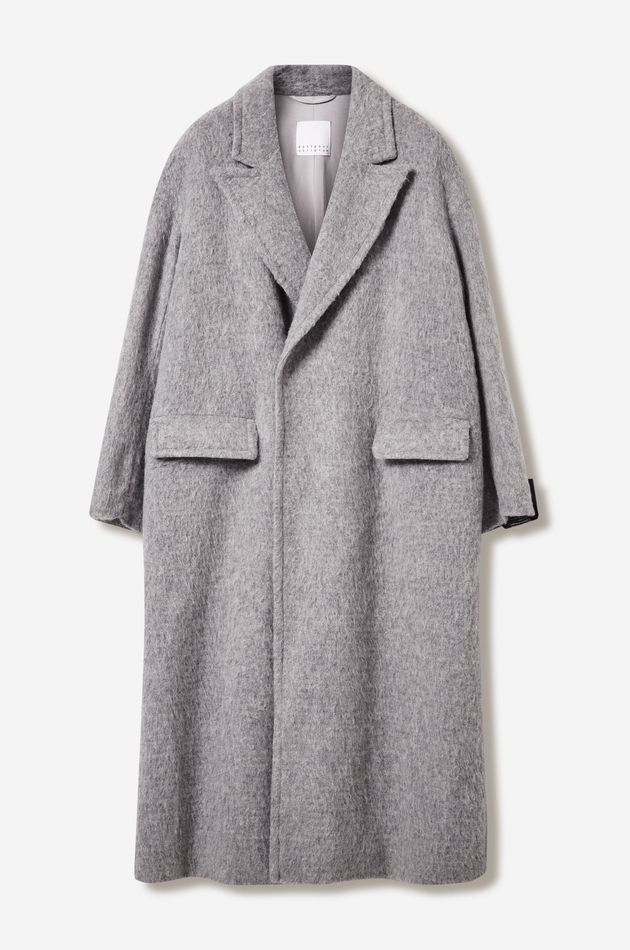 Фактурное мягкое пальто